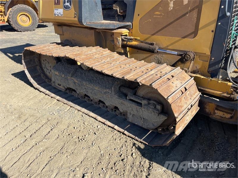 John Deere 550J Crawler dozers