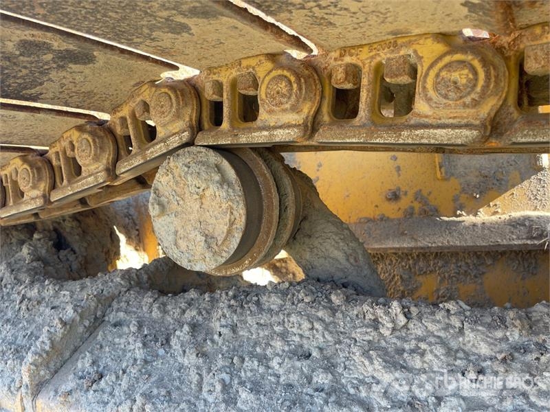 John Deere 550J Crawler dozers