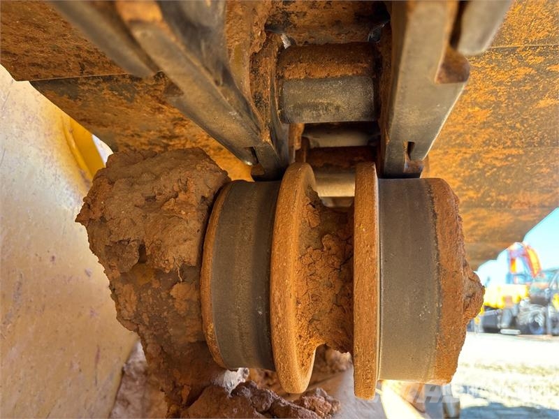 John Deere 550K Crawler Dozer Pásové dozery