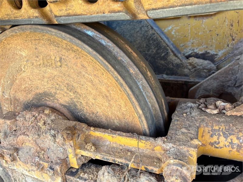 John Deere 550K Crawler Dozer Pásové dozery