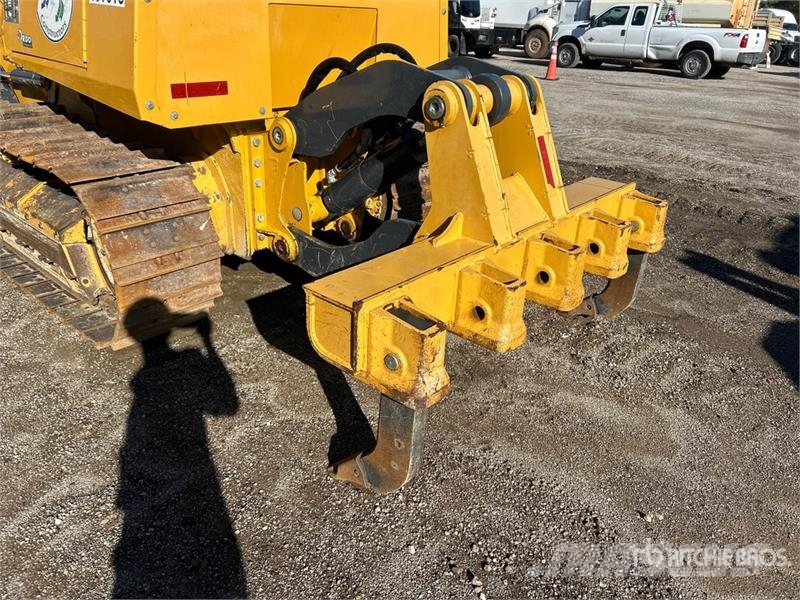 John Deere 550K Crawler Dozer Pásové dozéry