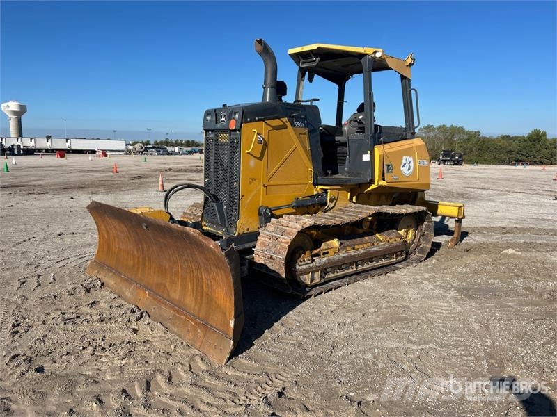 John Deere 550K Crawler Dozer Pásové dozéry