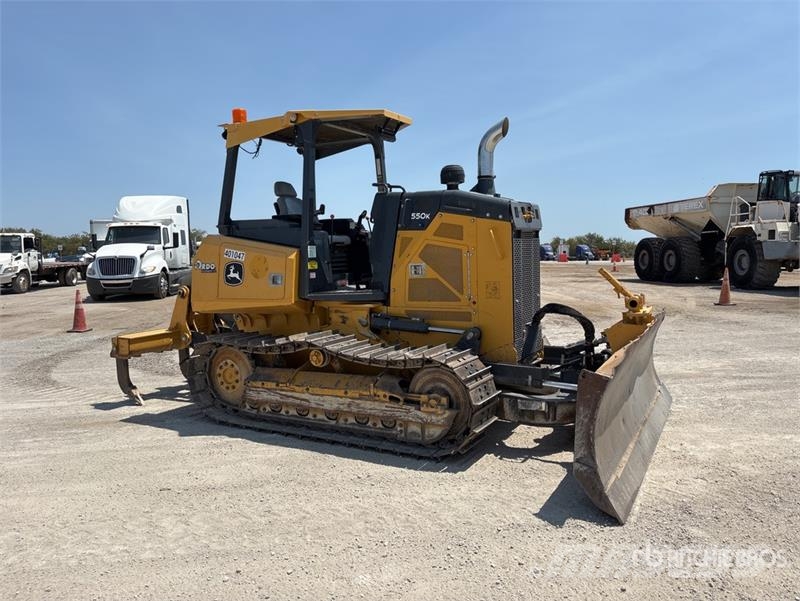 John Deere 550K Crawler Dozer Buldooserid