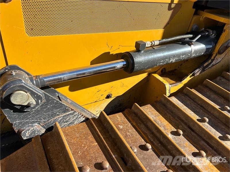 John Deere 550K Crawler Dozer Pásové dozéry