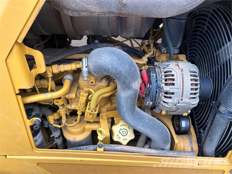 John Deere 550K Crawler Dozer Buldožeri guseničari