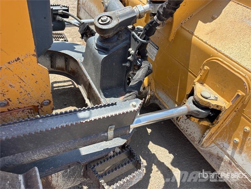 John Deere 550K Crawler Dozer Buldooserid