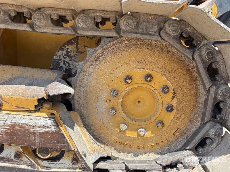 John Deere 550K Crawler Dozer Buldooserid