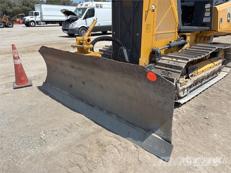 John Deere 550K Crawler Dozer Buldooserid