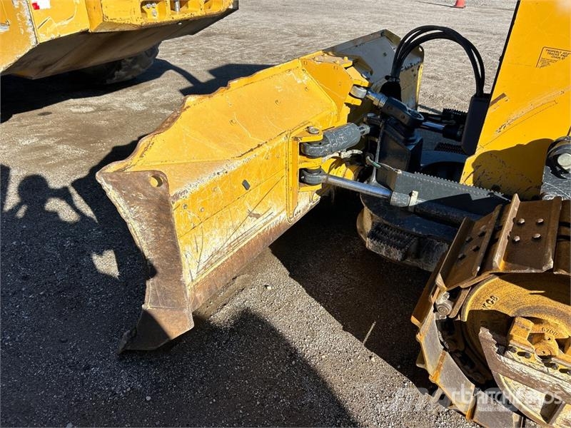 John Deere 550K Crawler Dozer Pásové dozéry