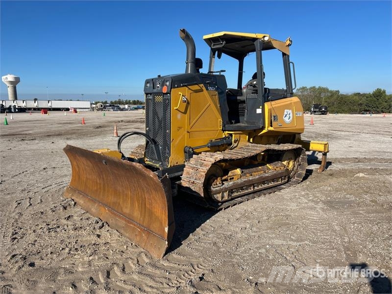 John Deere 550K Crawler Dozer Pásové dozéry