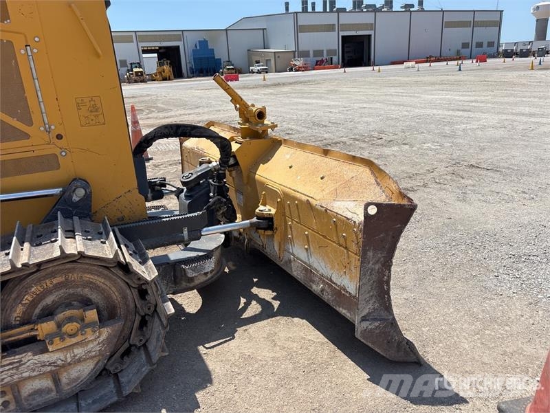 John Deere 550K Crawler Dozer Buldooserid