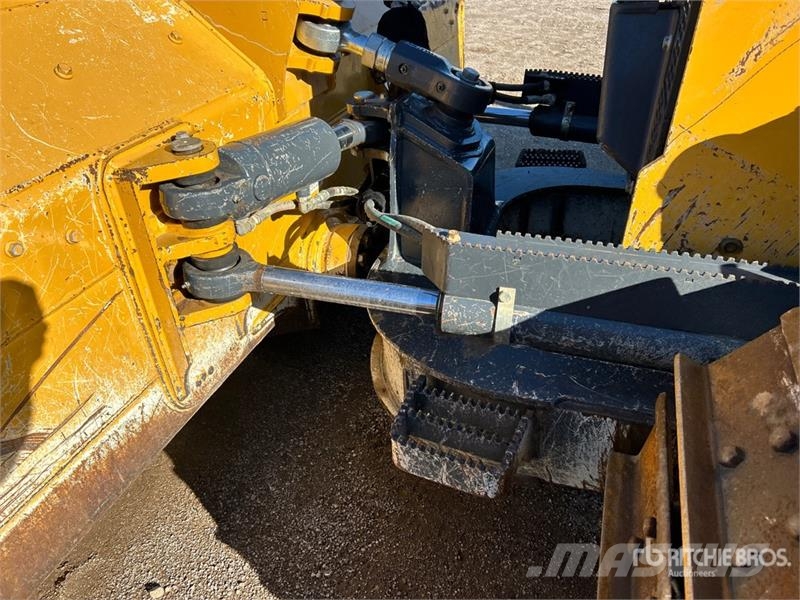 John Deere 550K Crawler Dozer Pásové dozéry
