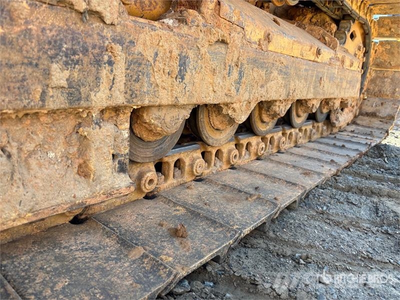 John Deere 550K Crawler Dozer Pásové dozery