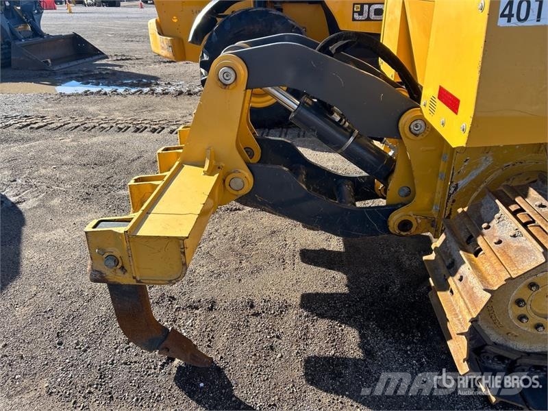 John Deere 550K Crawler Dozer Pásové dozéry
