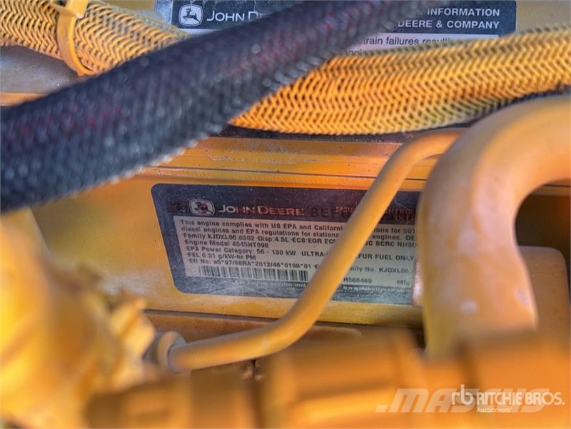 John Deere 550K Crawler Dozer Buldooserid