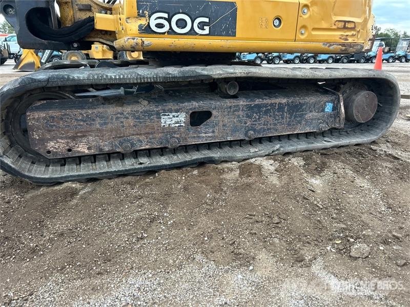 John Deere 60G Miniescavatori