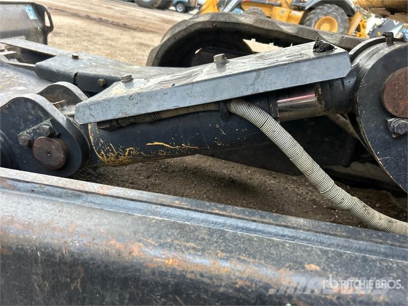 John Deere 60G Miniescavatori