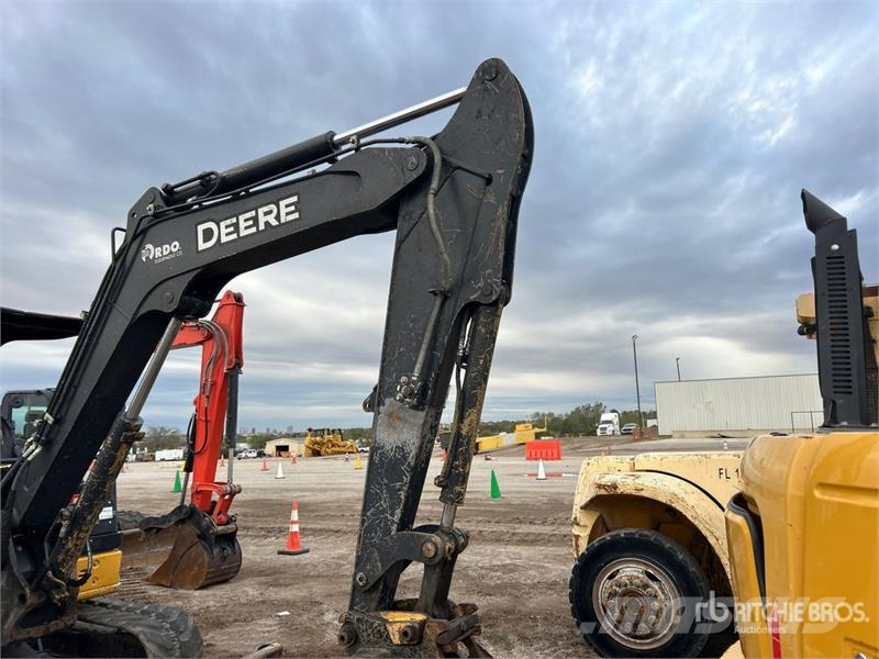 John Deere 60G Miniescavatori