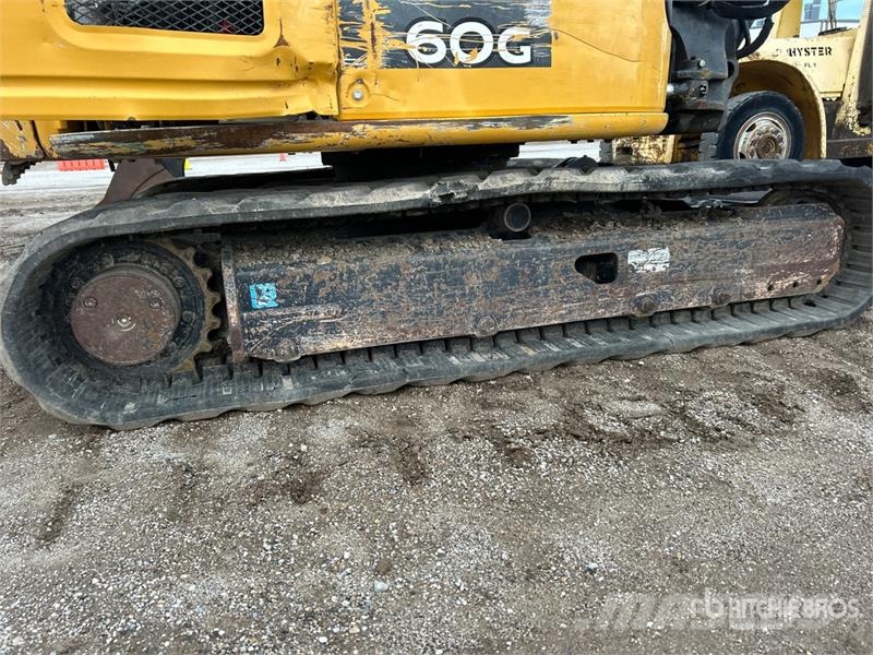 John Deere 60G Miniescavatori