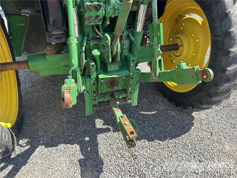 John Deere 6125R 4WD Tractor 拖拉机/农用车