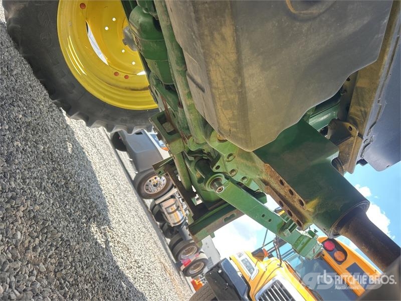 John Deere 6125R 4WD Tractor 拖拉机/农用车