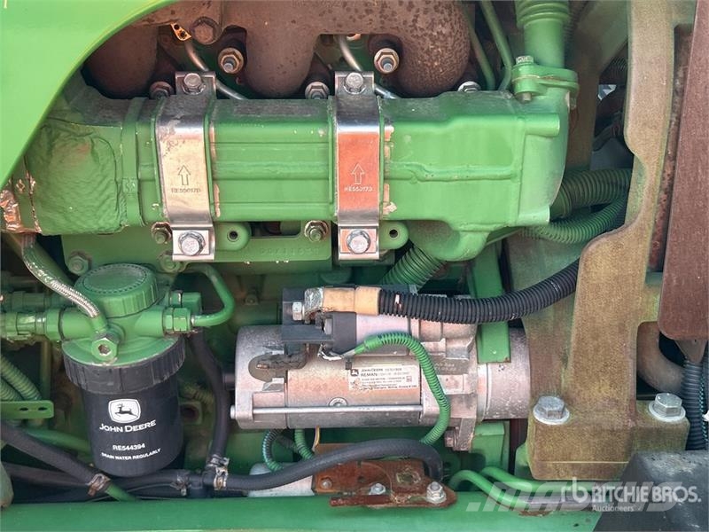 John Deere 6125R 4WD Tractor 拖拉机/农用车