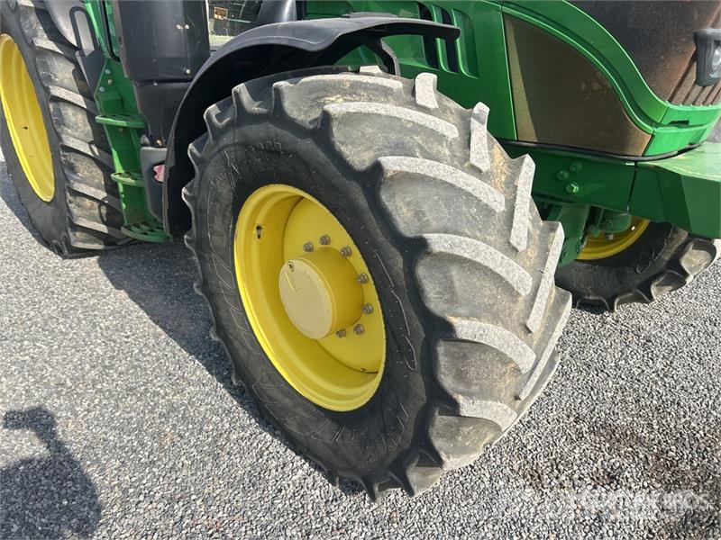 John Deere 6155M Tractors