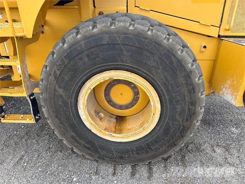 John Deere 624 P-Tier Φορτωτές με λάστιχα (Τροχοφόροι)