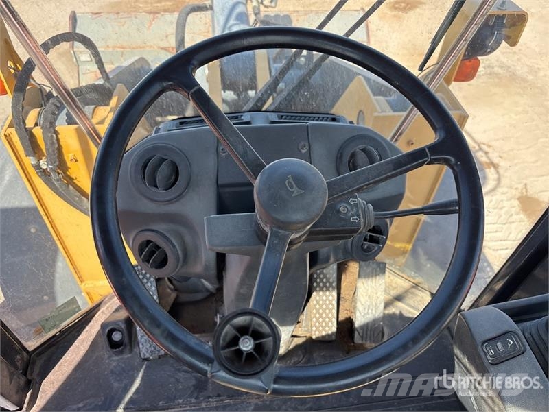 John Deere 624K Wheel Loader Φορτωτές με λάστιχα (Τροχοφόροι)