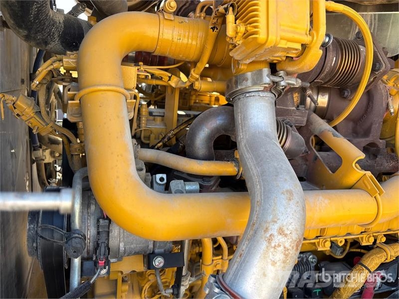 John Deere 644 P-Tier Kolesni nakladalci
