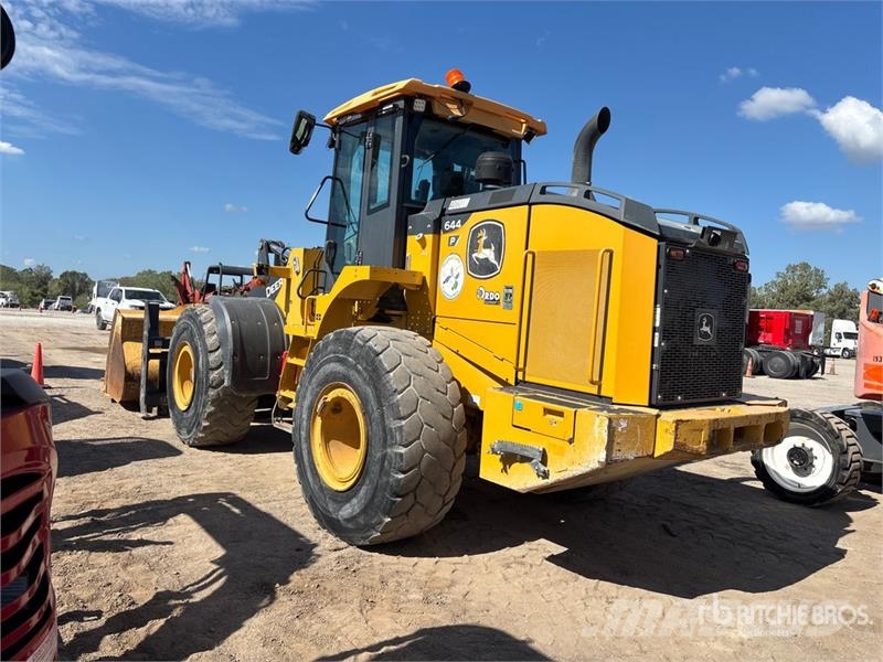 John Deere 644 P-Tier Kolesni nakladalci