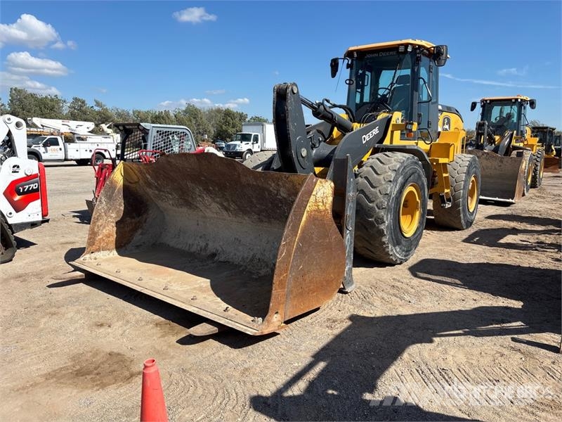 John Deere 644 P-Tier Kolesni nakladalci