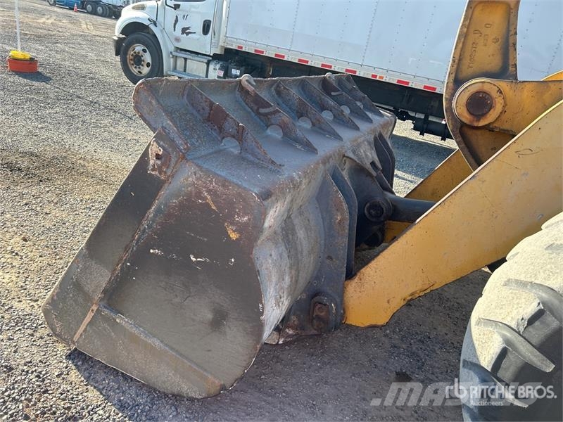 John Deere 644G Wheel loaders