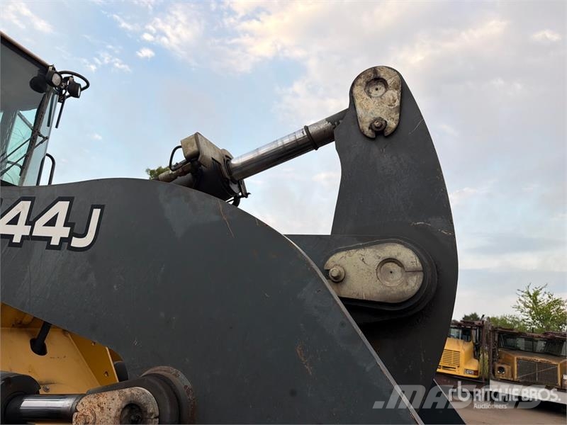 John Deere 644J 휠로우더