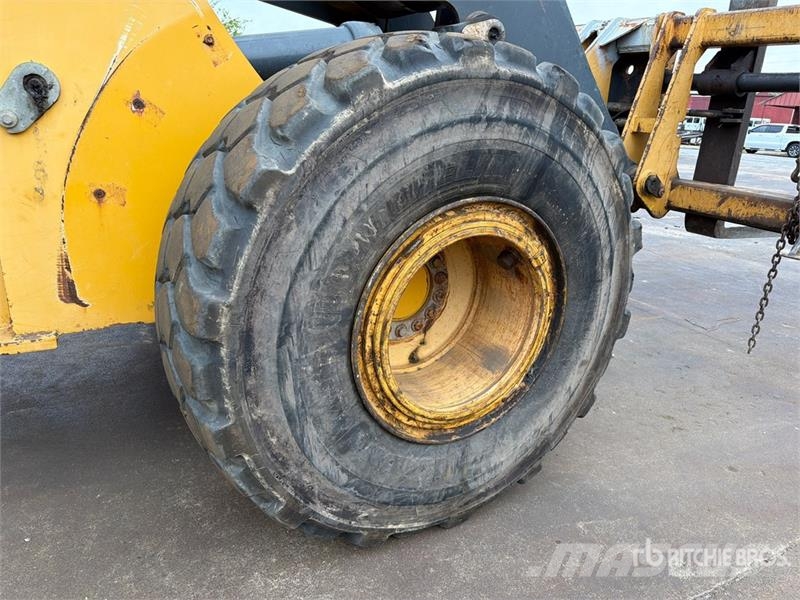 John Deere 644J 휠로우더