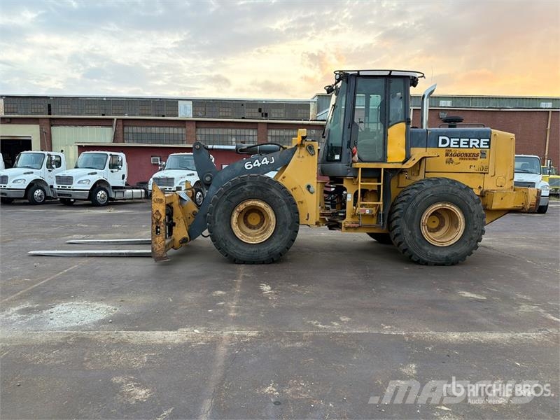 John Deere 644J 휠로우더