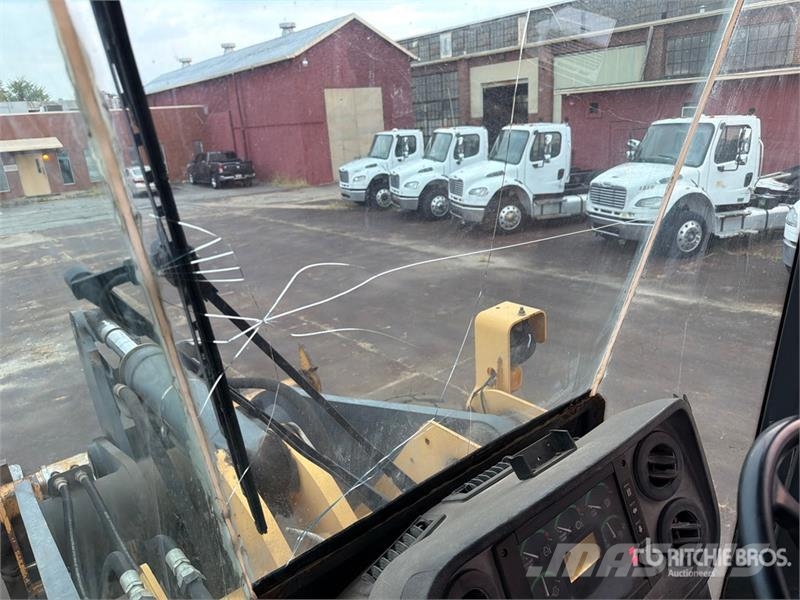 John Deere 644J 휠로우더