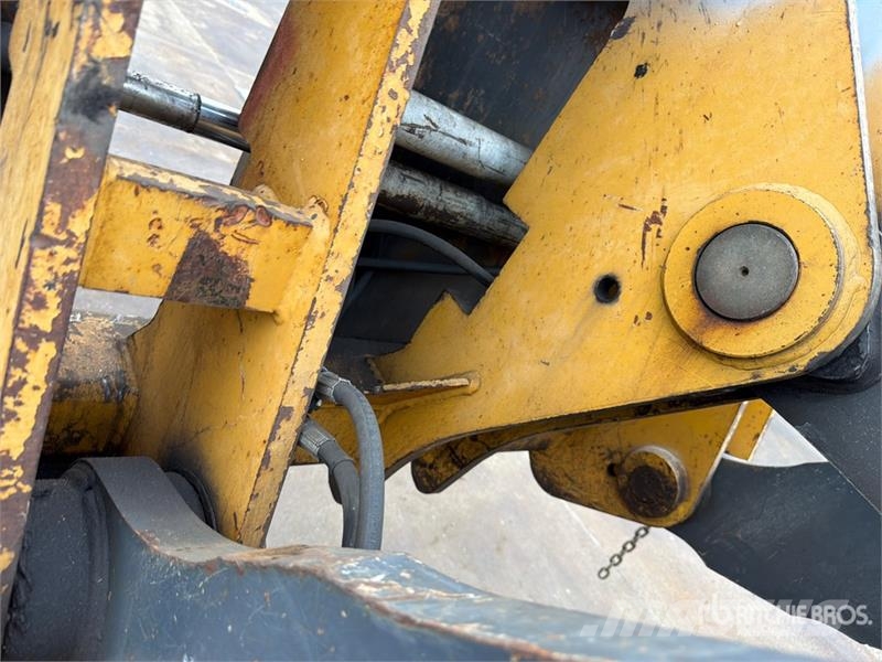 John Deere 644J 휠로우더