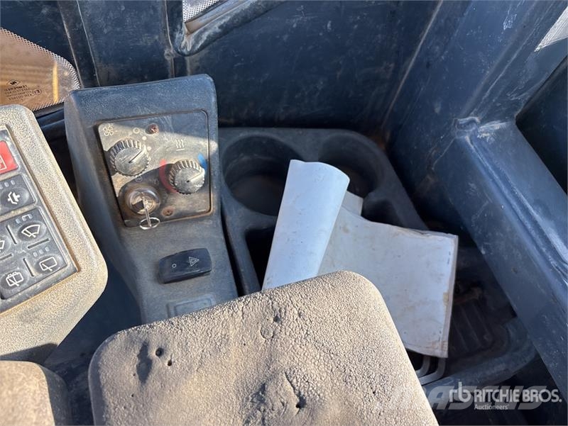John Deere 644J Wheel loaders