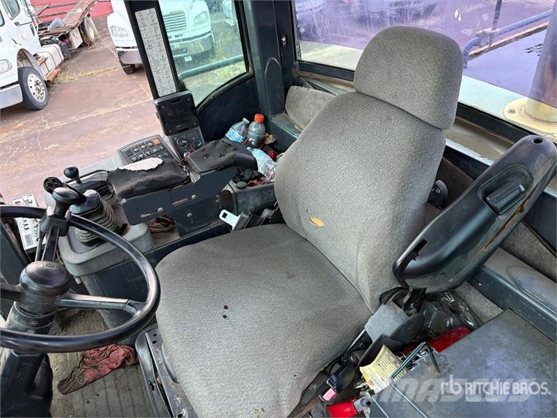 John Deere 644J 휠로우더