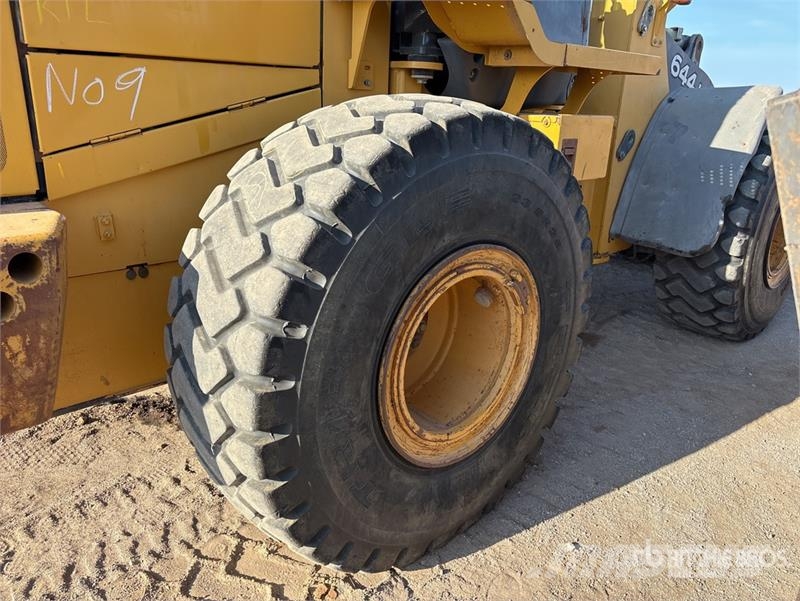 John Deere 644J Wheel loaders