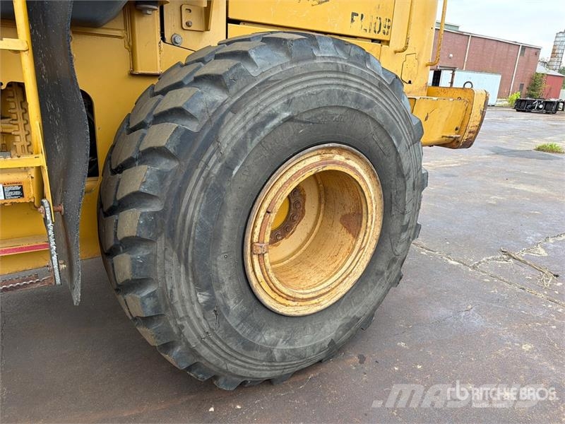 John Deere 644J 휠로우더