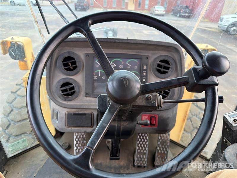 John Deere 644J 휠로우더