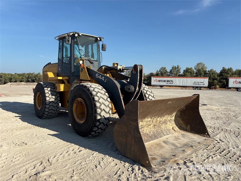 John Deere 644J Wheel loaders