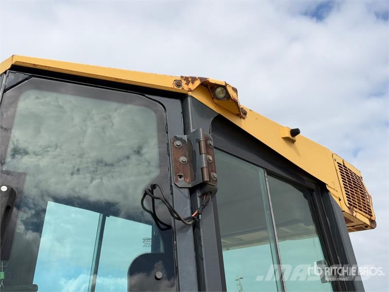 John Deere 650J Crawler Dozer Buldozere pe senile