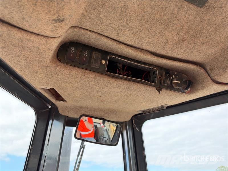 John Deere 650J Crawler Dozer Buldozere pe senile