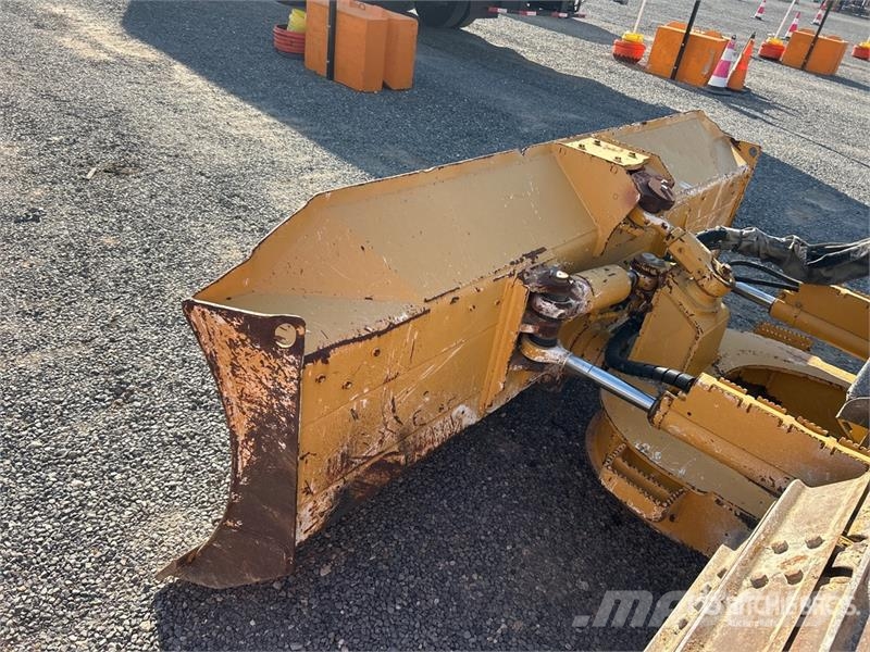 John Deere 650J LGP Vikšriniai buldozeriai