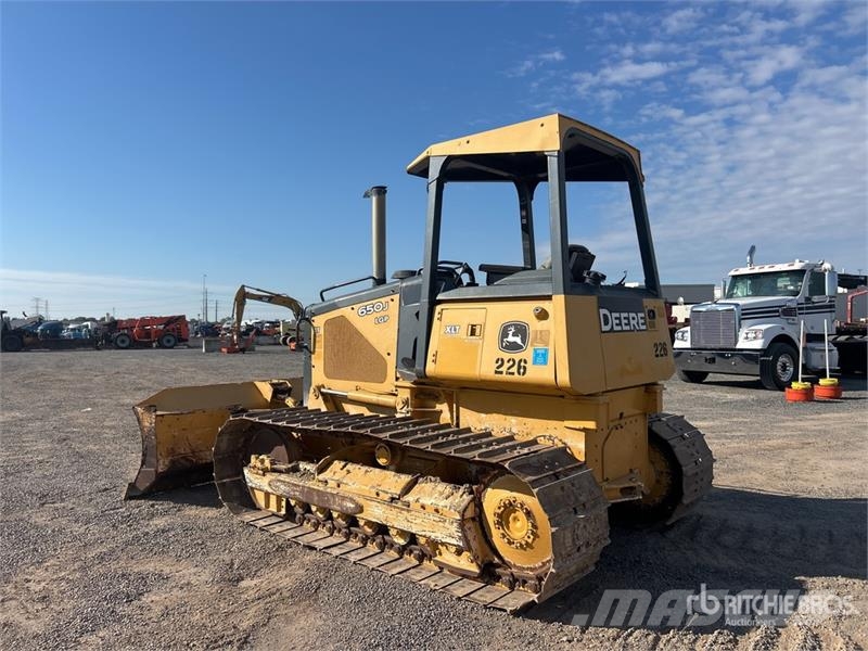 John Deere 650J LGP Vikšriniai buldozeriai