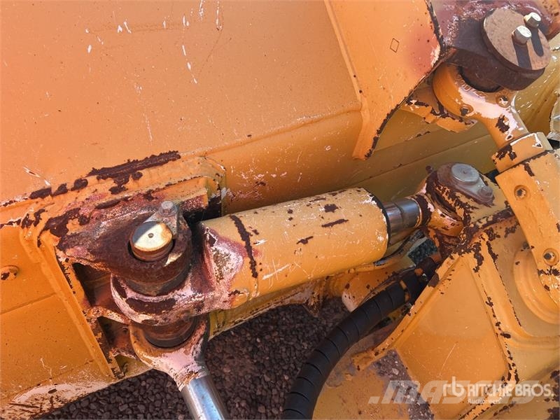 John Deere 650J LGP Vikšriniai buldozeriai