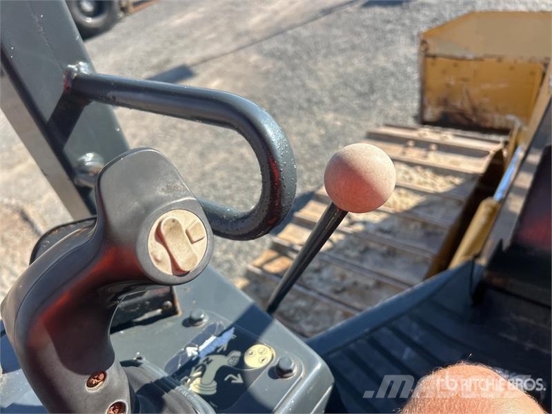 John Deere 650J LGP Vikšriniai buldozeriai